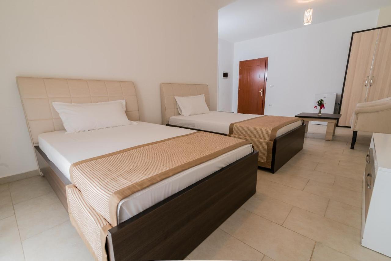 Rafaelo Resort Shëngjin Εξωτερικό φωτογραφία