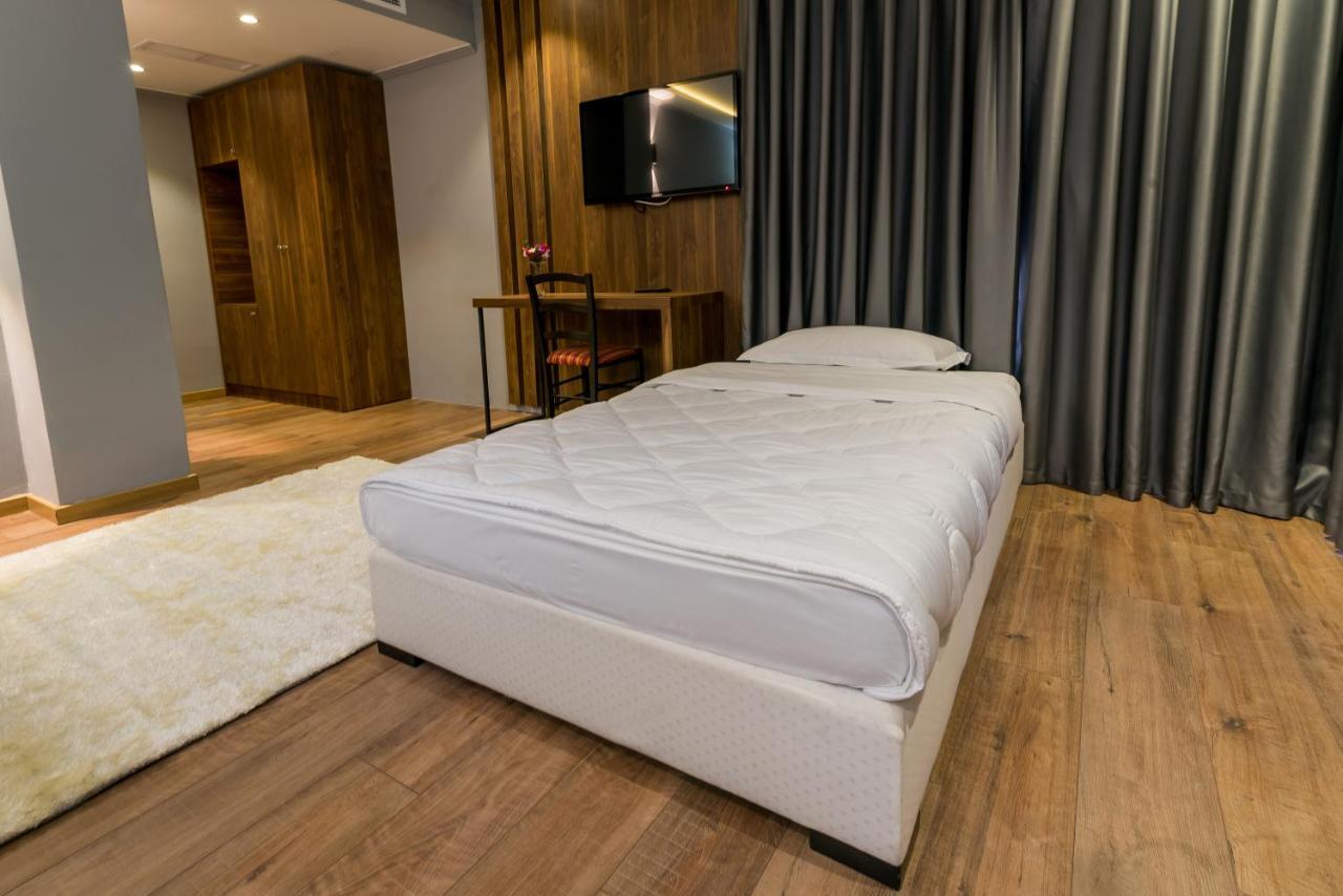 Rafaelo Resort Shëngjin Εξωτερικό φωτογραφία