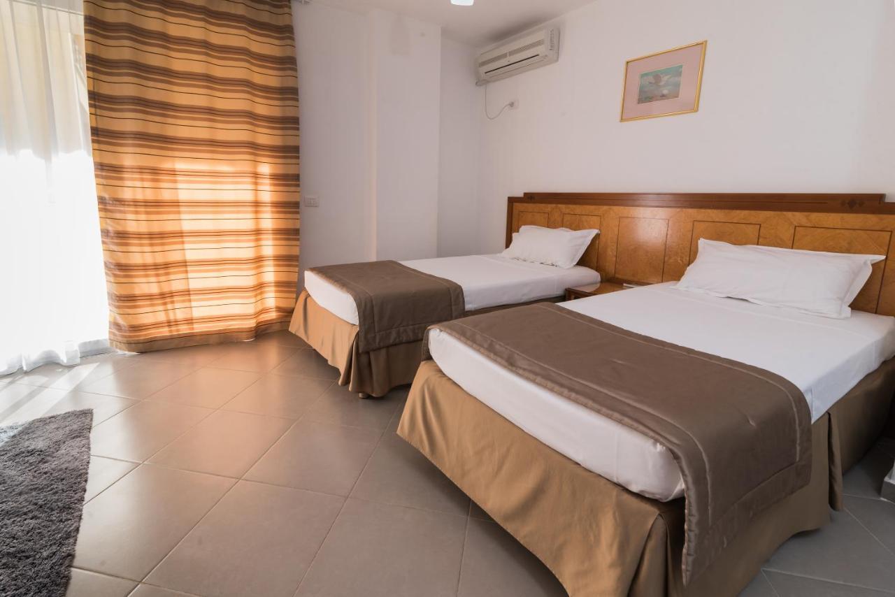 Rafaelo Resort Shëngjin Εξωτερικό φωτογραφία